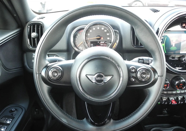 MINI Countryman cena 109900 przebieg: 24000, rok produkcji 2021 z Działoszyn małe 232